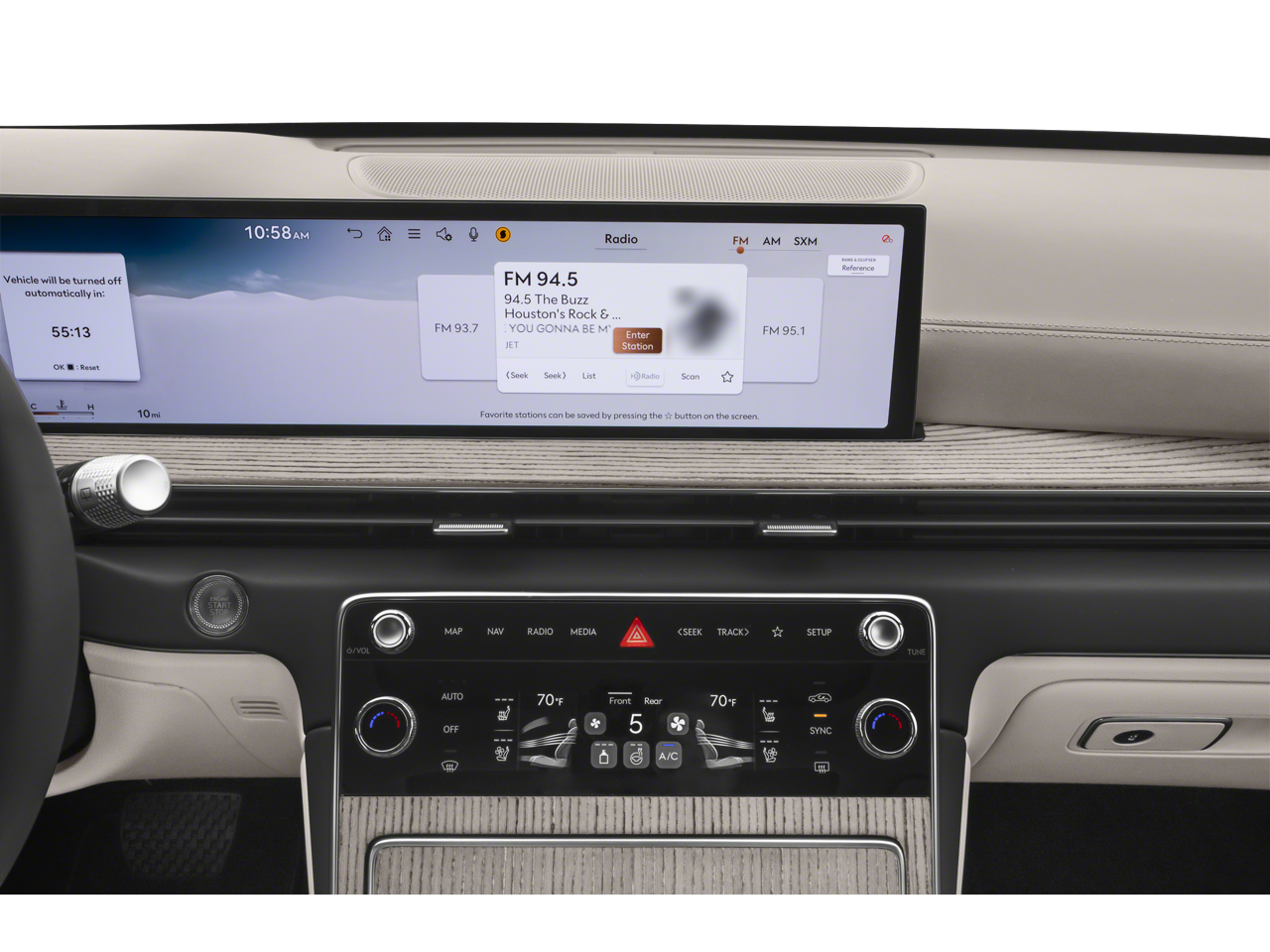 2025 Genesis GV80 2.5T Standard AWD photo 4