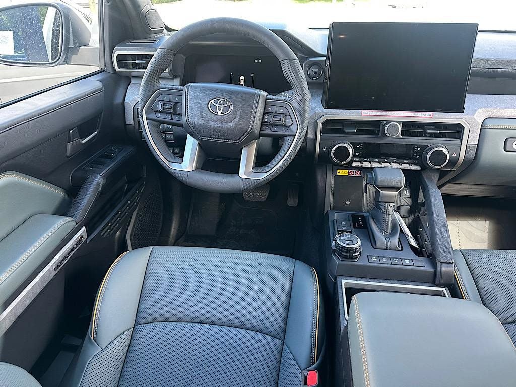 2026 Toyota Tacoma i-FORCE MAX Tacoma Trailhunter