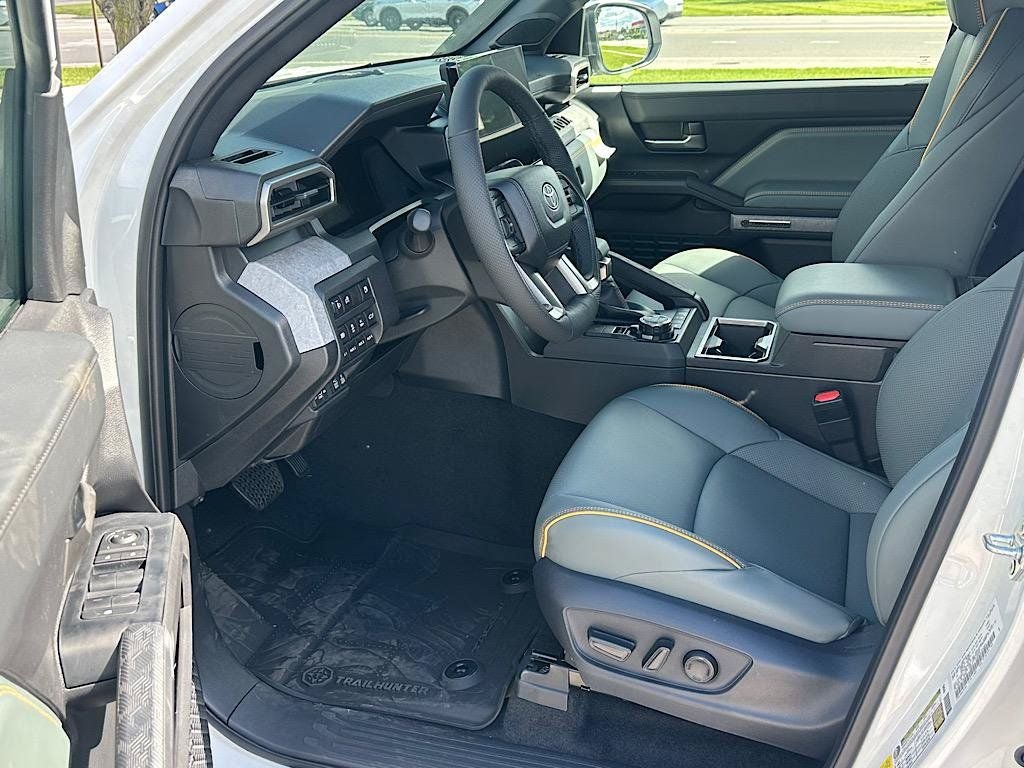 2026 Toyota Tacoma i-FORCE MAX Tacoma Trailhunter