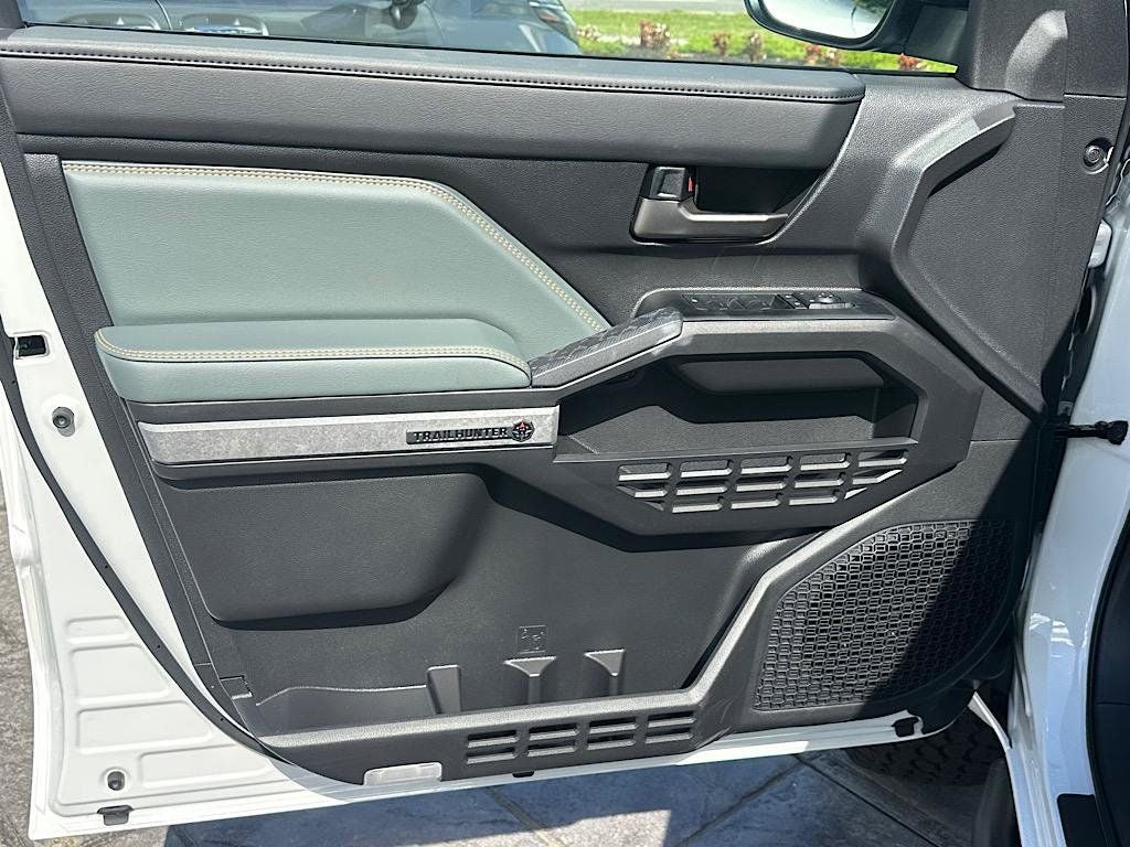 2026 Toyota Tacoma i-FORCE MAX Tacoma Trailhunter
