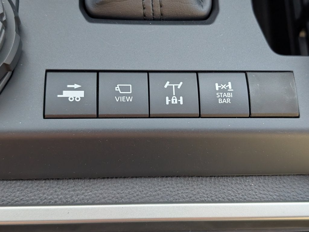 2026 Toyota Tacoma i-FORCE MAX Tacoma Trailhunter