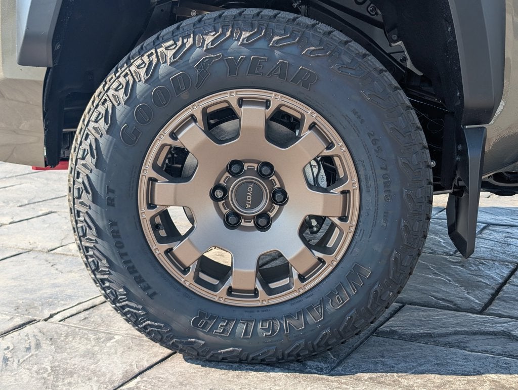 2026 Toyota Tacoma i-FORCE MAX Tacoma Trailhunter