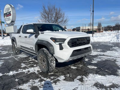 2026 Toyota Tacoma i-FORCE MAX Tacoma Trailhunter