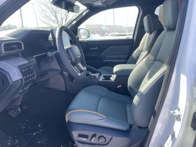 2026 Toyota Tacoma i-FORCE MAX Tacoma Trailhunter