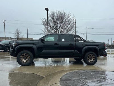 2026 Toyota Tacoma i-FORCE MAX Tacoma Trailhunter