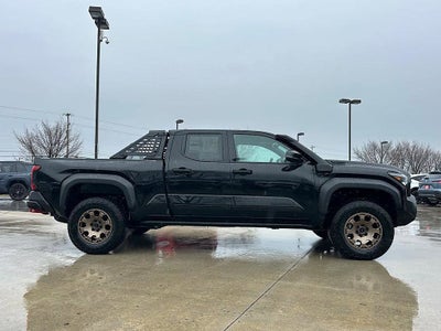 2026 Toyota Tacoma i-FORCE MAX Tacoma Trailhunter
