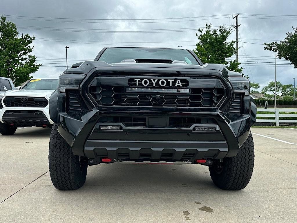 2026 Toyota Tacoma i-FORCE MAX Tacoma TRD Pro