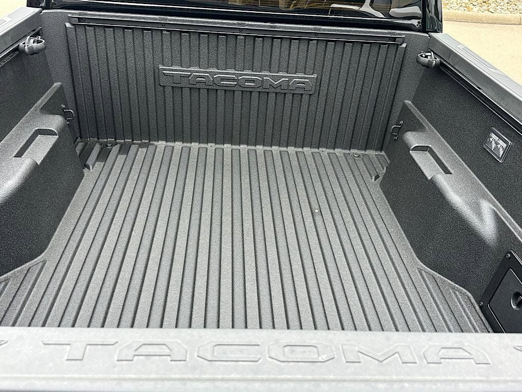 2026 Toyota Tacoma i-FORCE MAX Tacoma TRD Pro