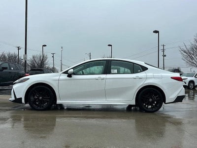 2026 Toyota Camry SE AWD