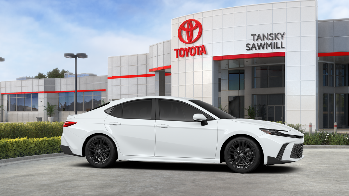 2026 Toyota Camry SE AWD