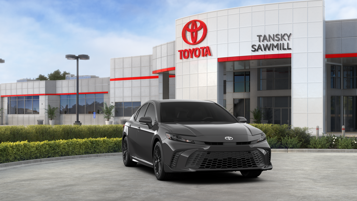 2026 Toyota Camry SE AWD