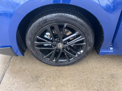 2026 Toyota Camry SE AWD