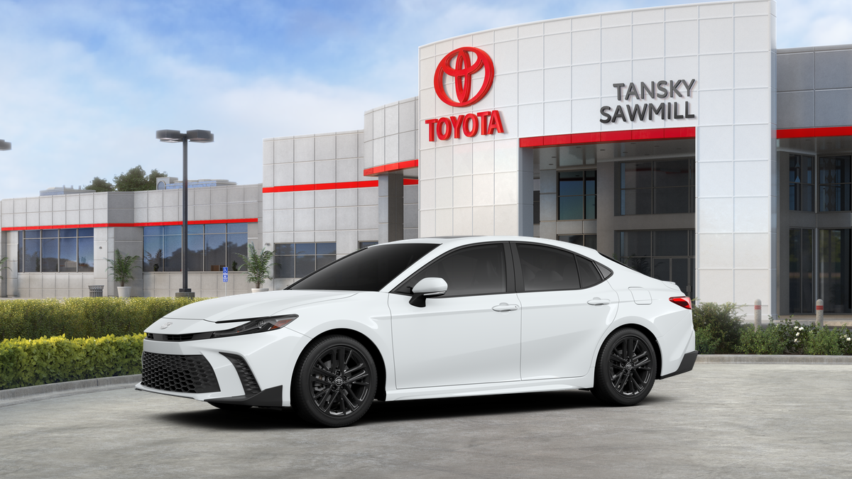 2026 Toyota Camry SE AWD