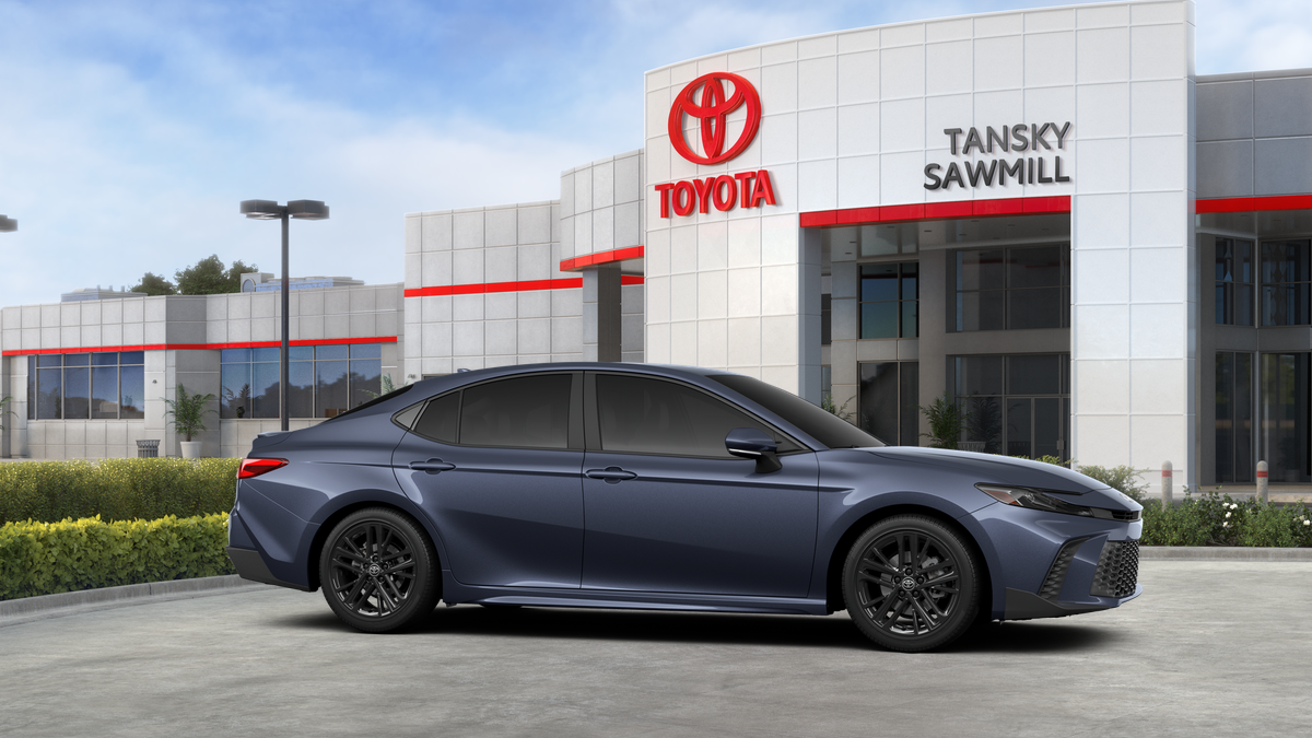 2026 Toyota Camry SE AWD