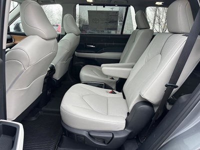 2026 Toyota Grand Highlander Platinum