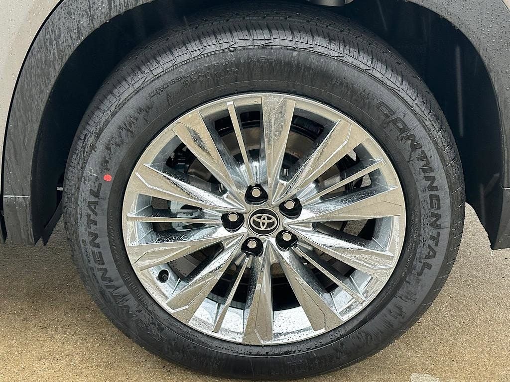 2026 Toyota Grand Highlander Platinum