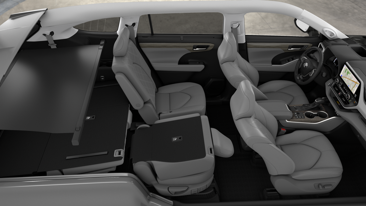2026 Toyota Highlander Hybrid Platinum