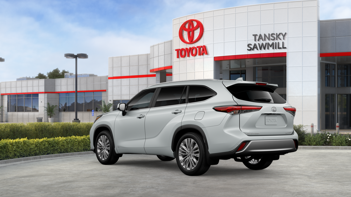 2026 Toyota Highlander Hybrid Platinum