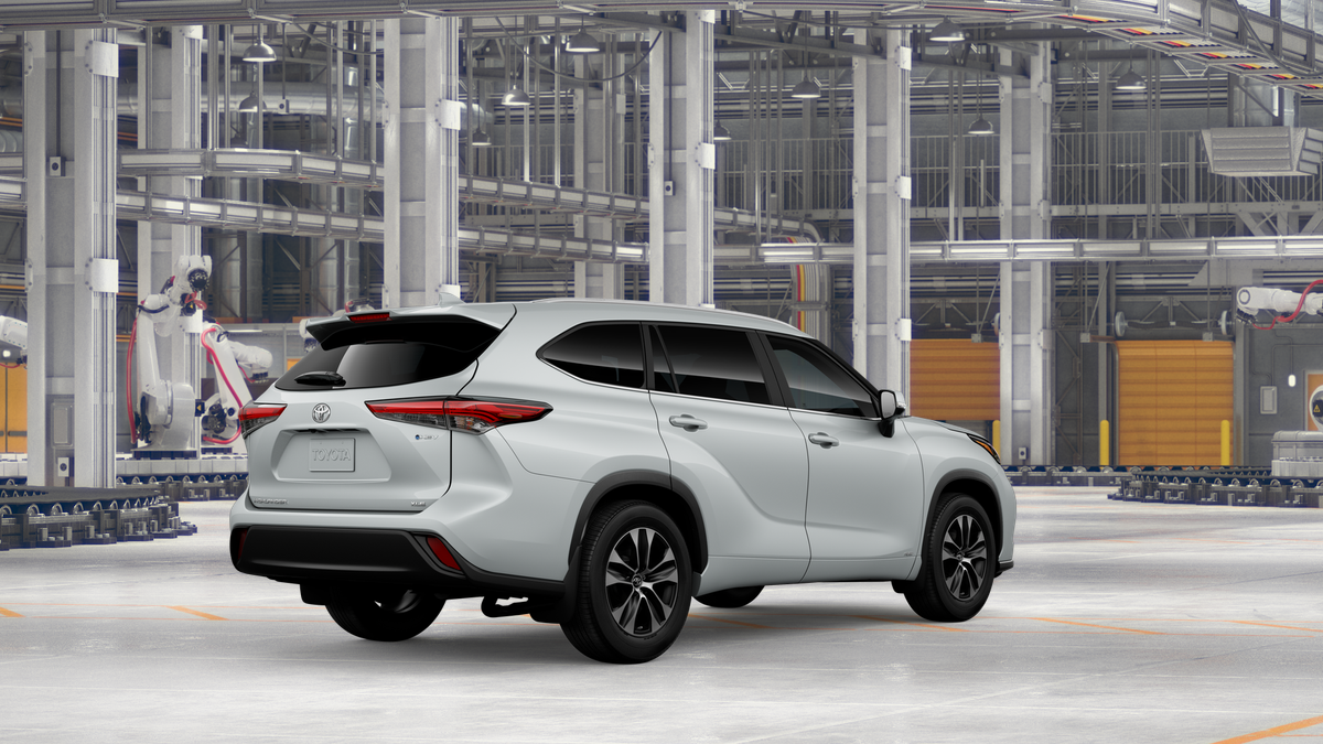 2026 Toyota Highlander Hybrid XLE