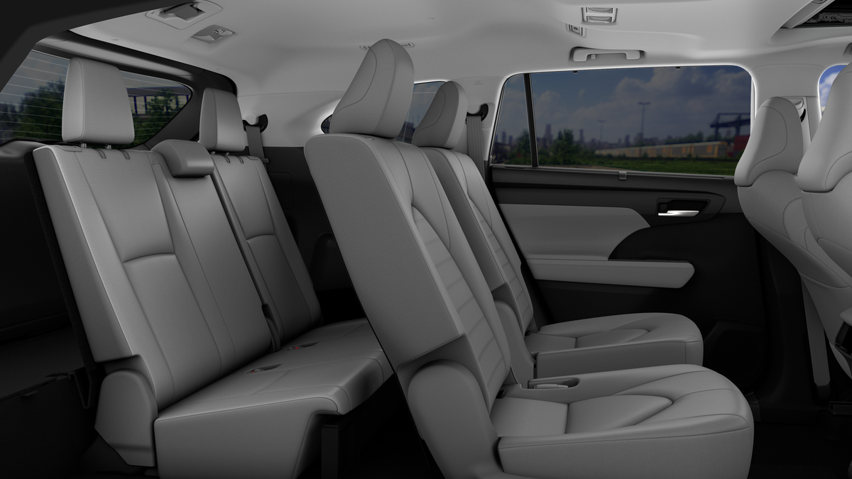 2026 Toyota Highlander Hybrid XLE