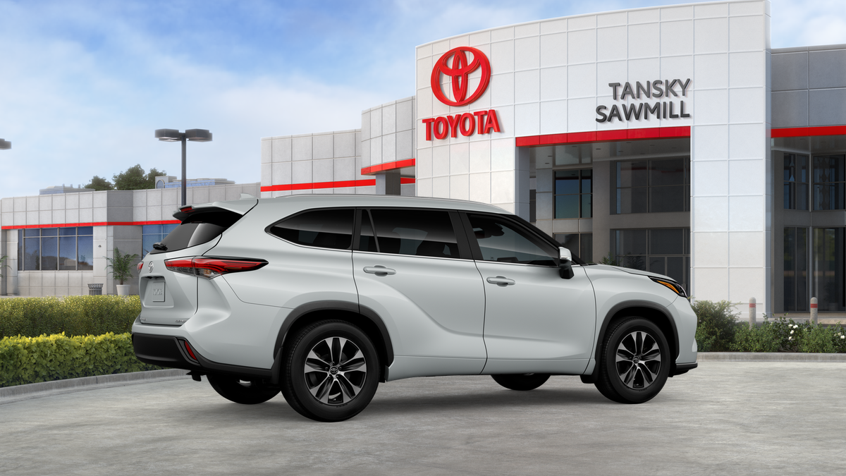 2026 Toyota Highlander XLE
