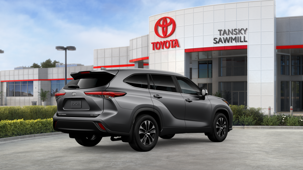 2026 Toyota Highlander XLE