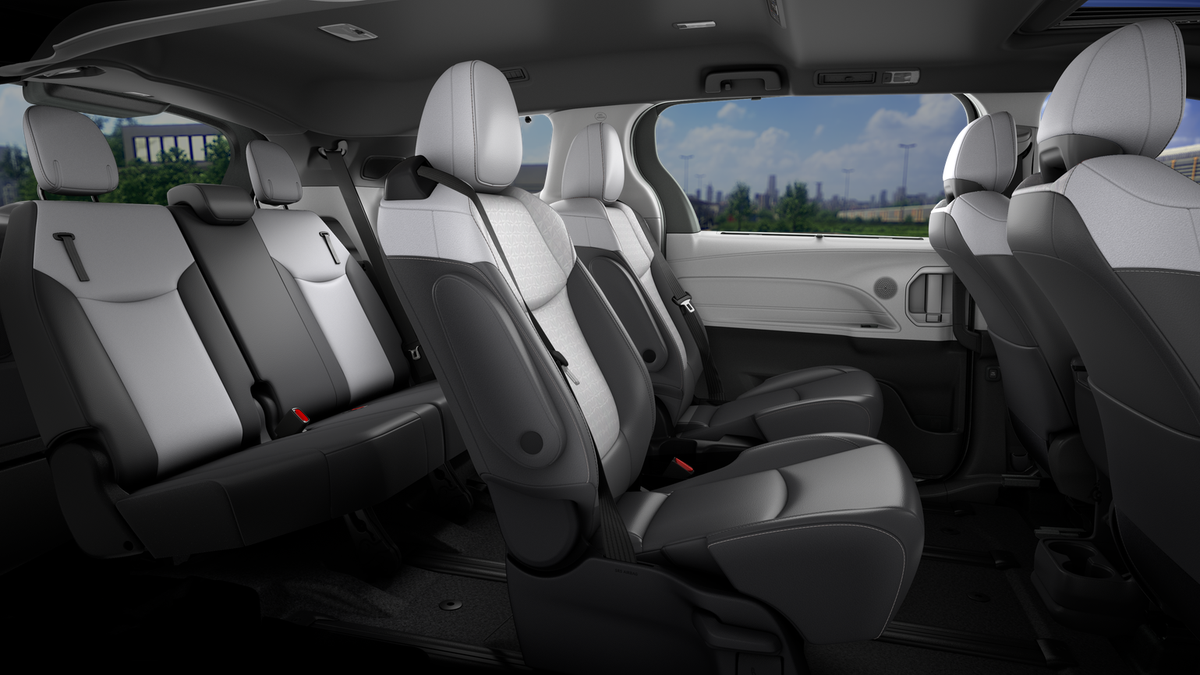2026 Toyota Sienna XSE