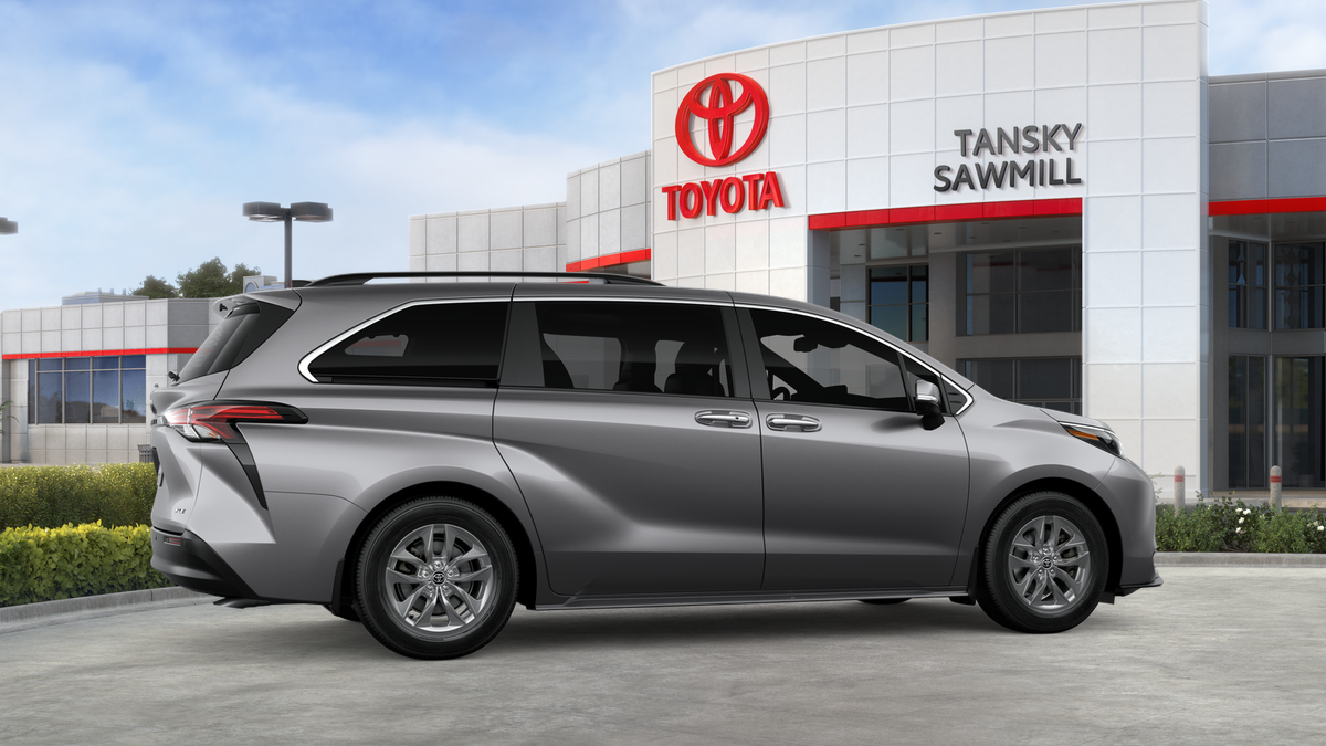 2026 Toyota Sienna XLE
