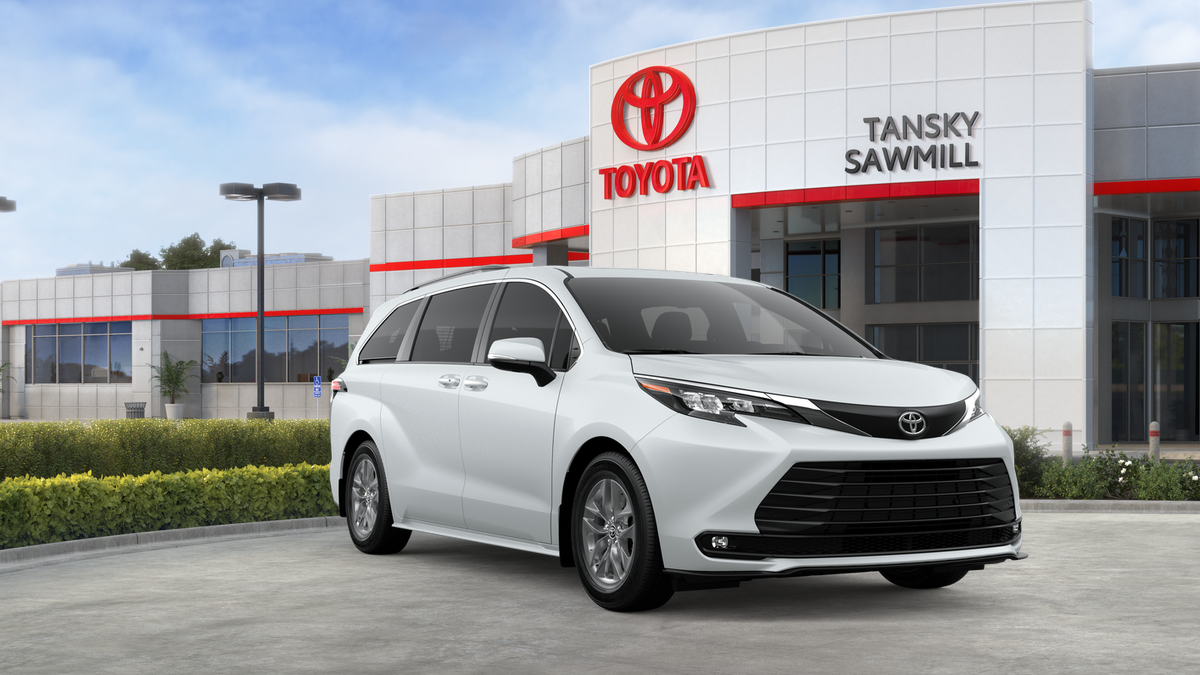 2026 Toyota Sienna XLE