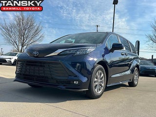 2026 Toyota Sienna XLE
