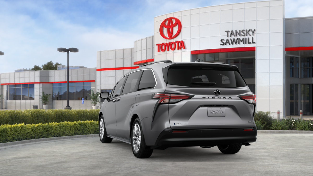 2026 Toyota Sienna XLE