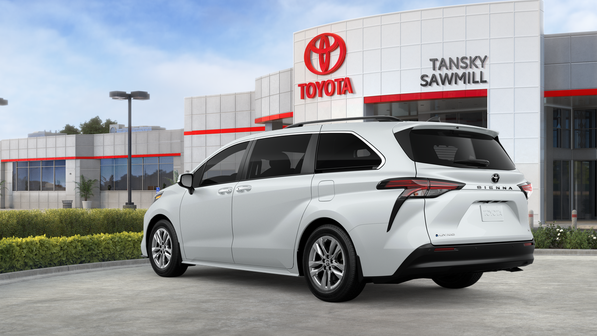 2026 Toyota Sienna XLE