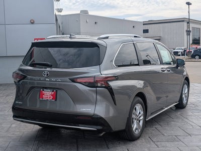 2026 Toyota Sienna Limited
