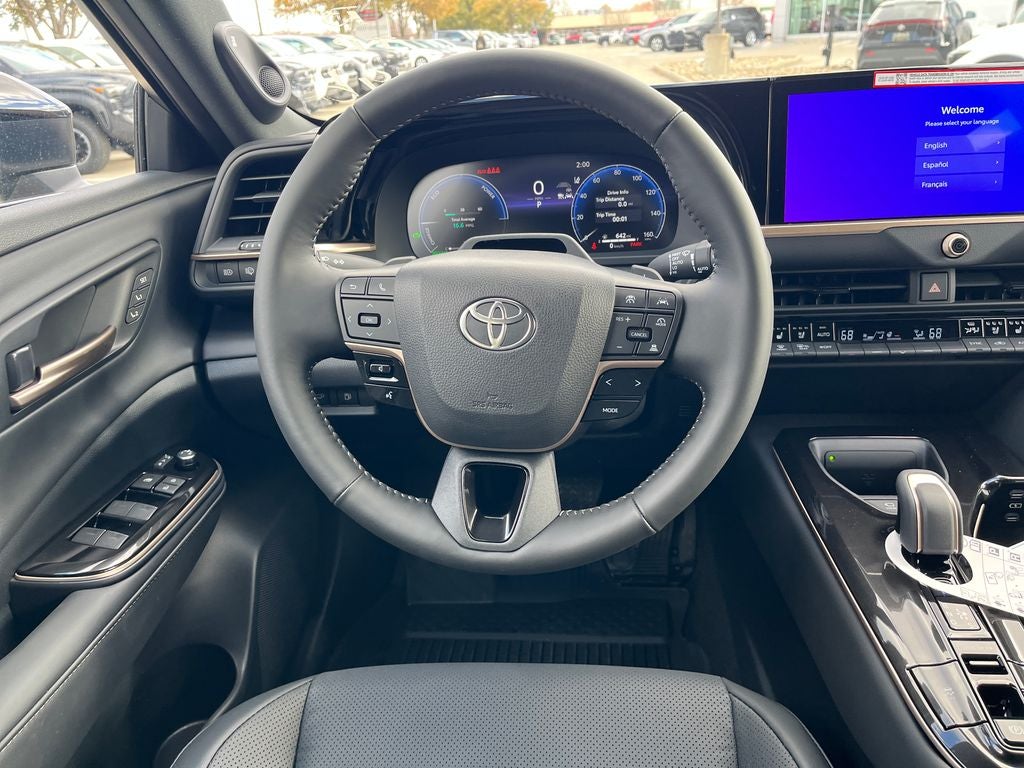 2025 Toyota Toyota Crown Signia Limited