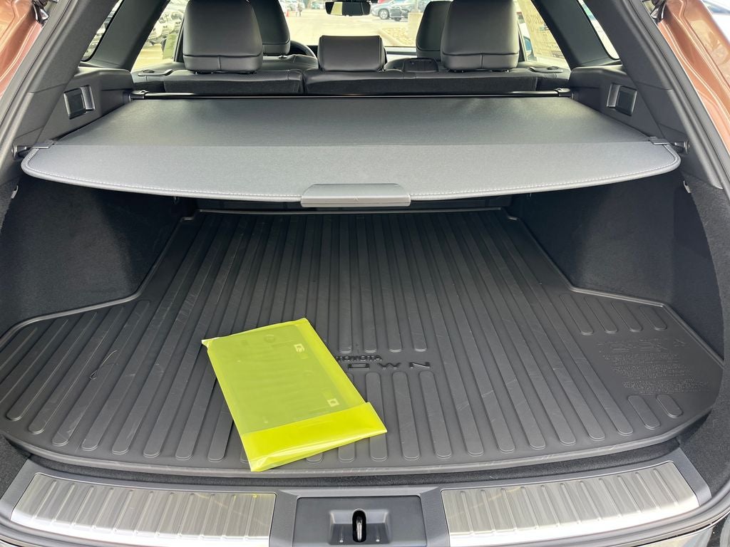 2025 Toyota Toyota Crown Signia Limited