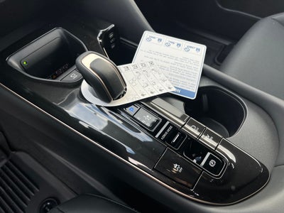 2025 Toyota Toyota Crown Signia Limited