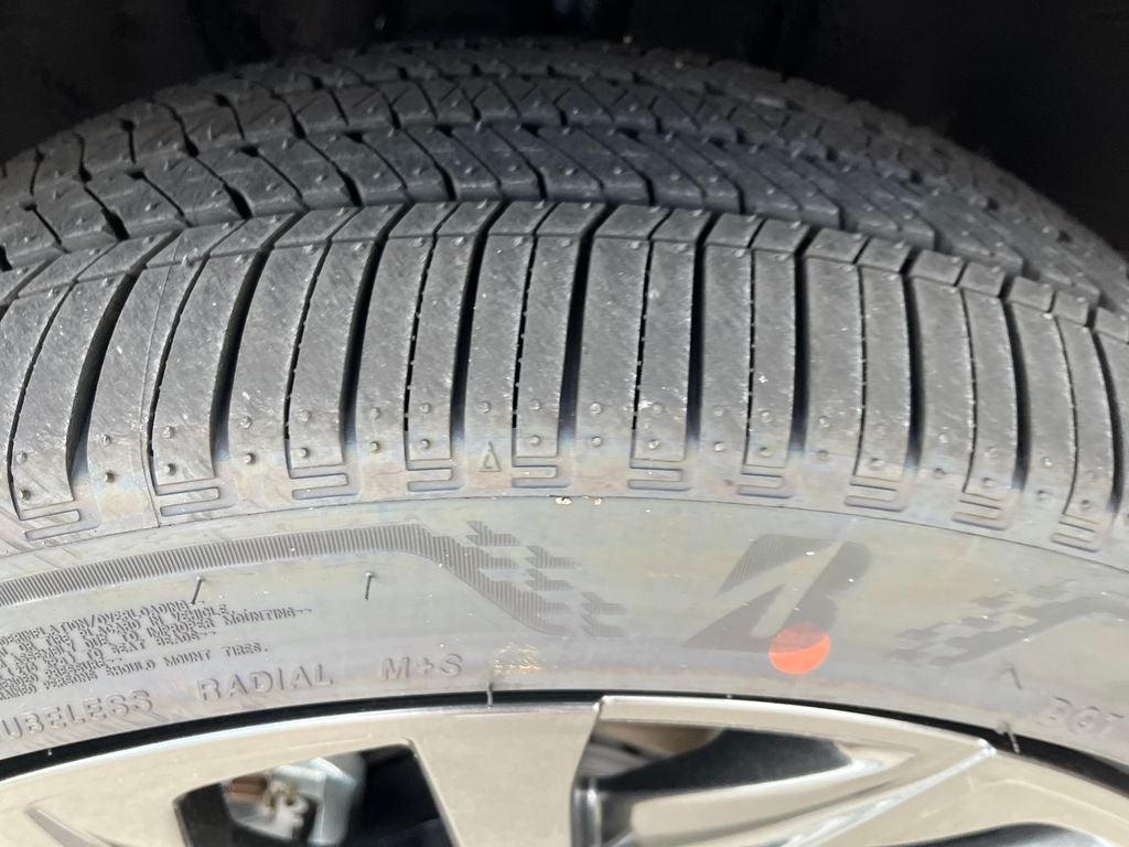 2025 Toyota Toyota Crown Signia Limited