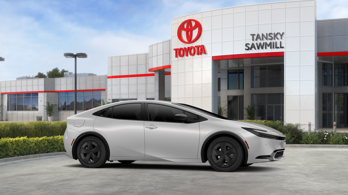 2026 Toyota Prius Plug-in Hybrid SE