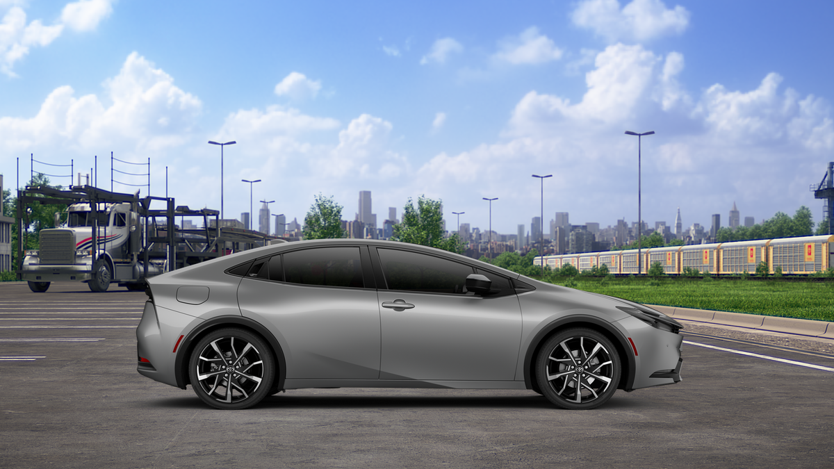 2026 Toyota Prius Plug-in Hybrid XSE