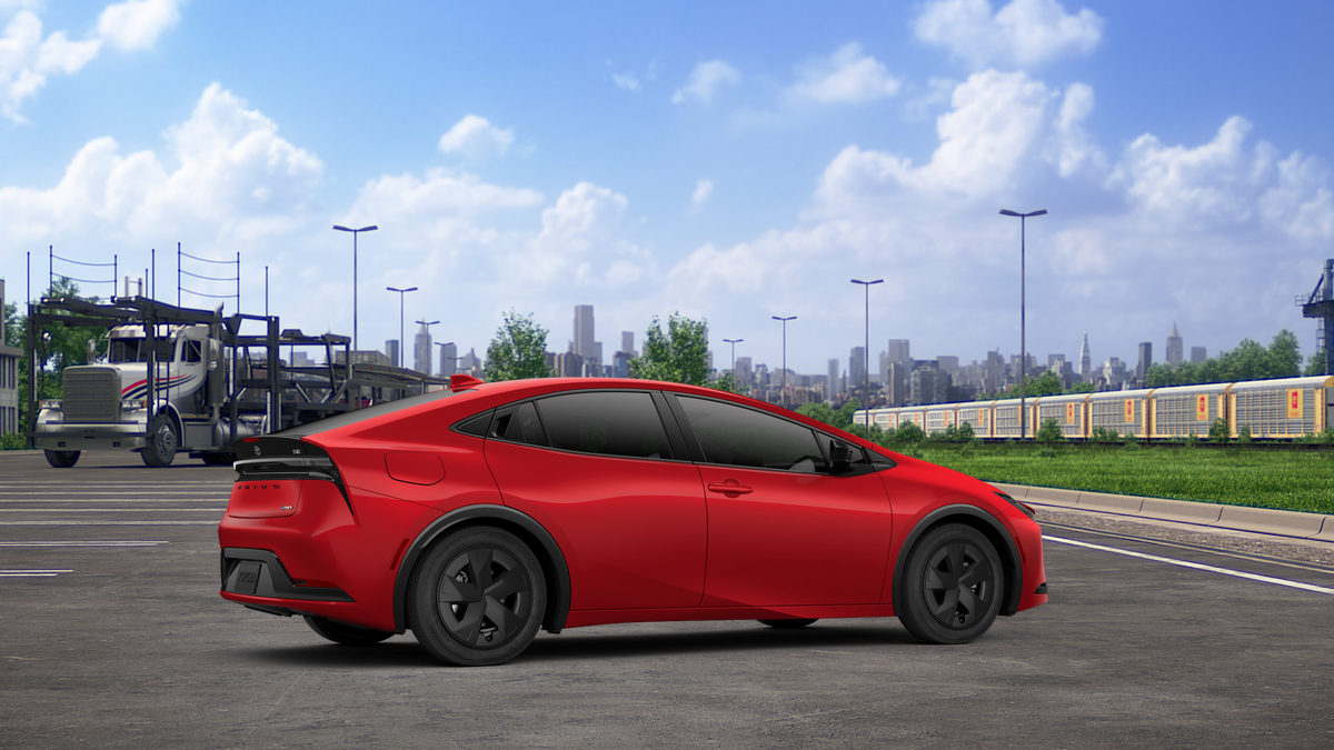 2026 Toyota Prius Plug-in Hybrid SE