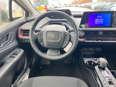 2026 Toyota Prius Plug-in Hybrid SE