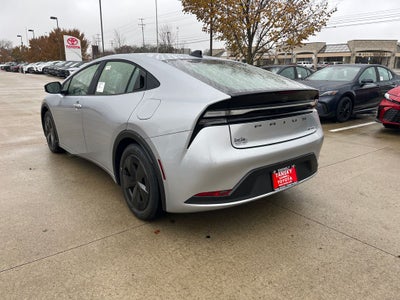 2026 Toyota Prius Plug-in Hybrid SE