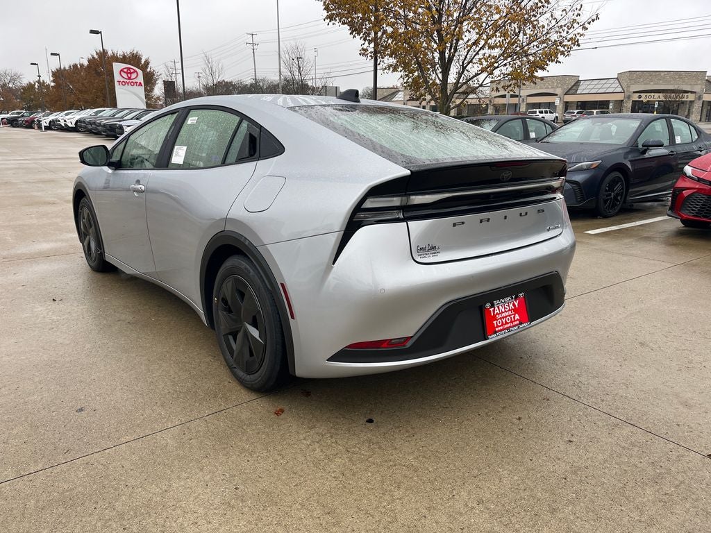 2026 Toyota Prius Plug-in Hybrid SE