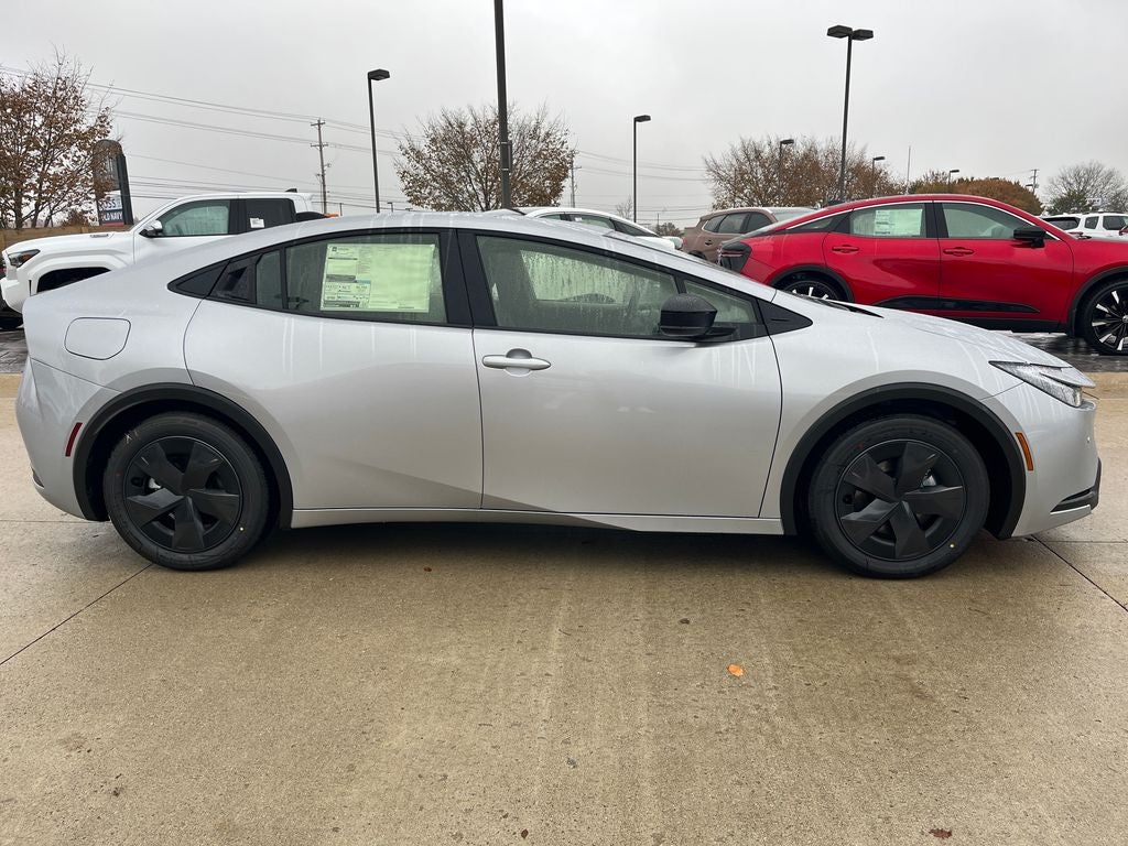 2026 Toyota Prius Plug-in Hybrid SE