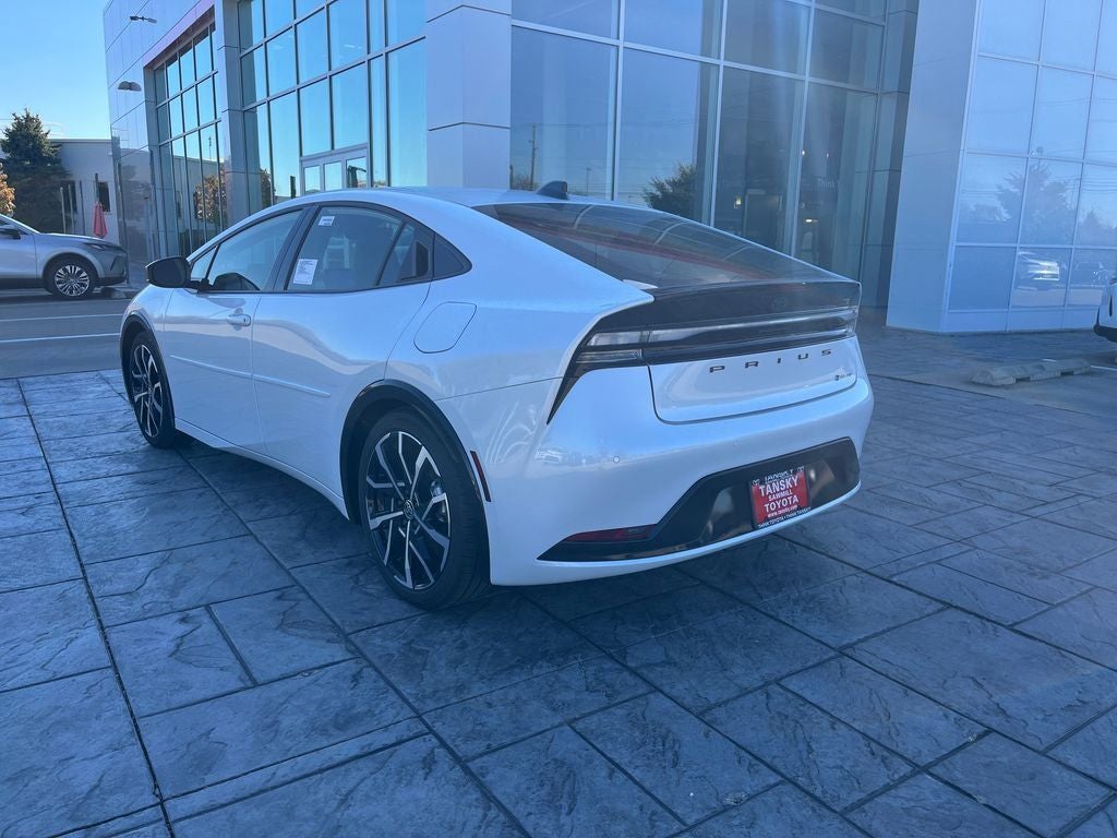 2026 Toyota Prius Plug-in Hybrid XSE