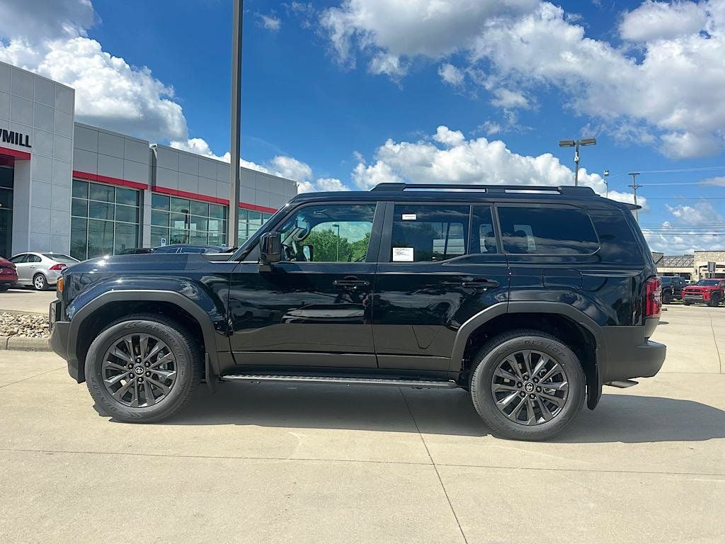 2027 Toyota Land Cruiser Base