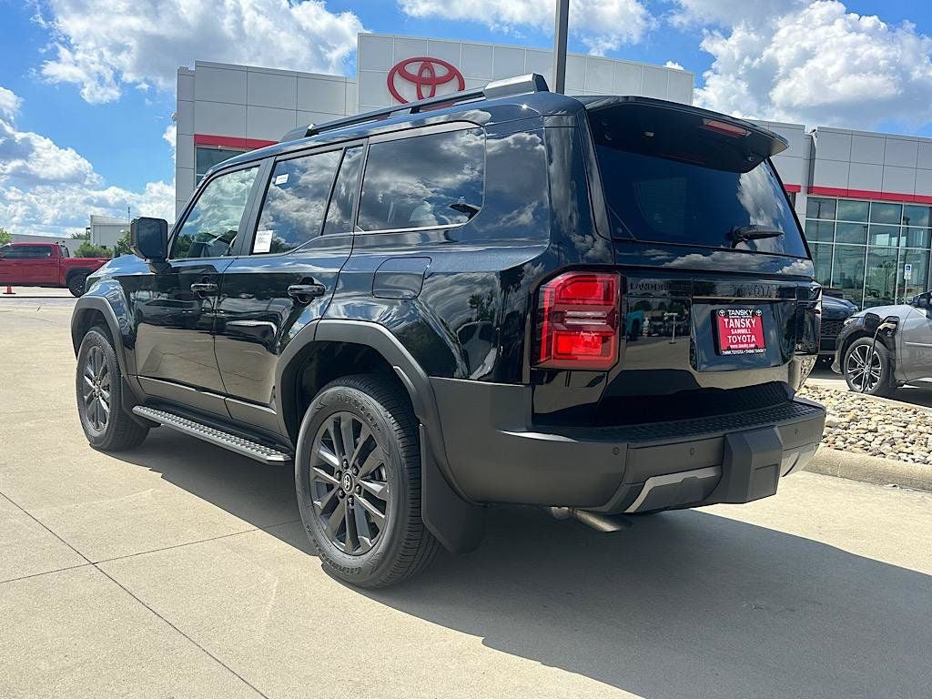 2027 Toyota Land Cruiser Base