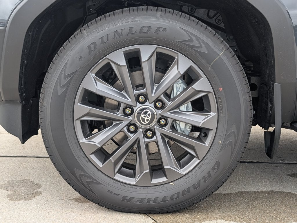 2027 Toyota Land Cruiser Base