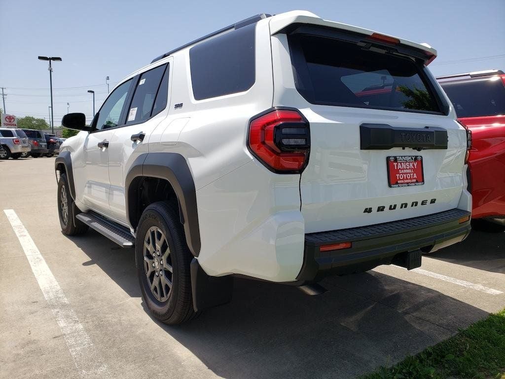 2026 Toyota 4Runner SR5