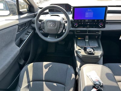 2026 Toyota C-HR XSE